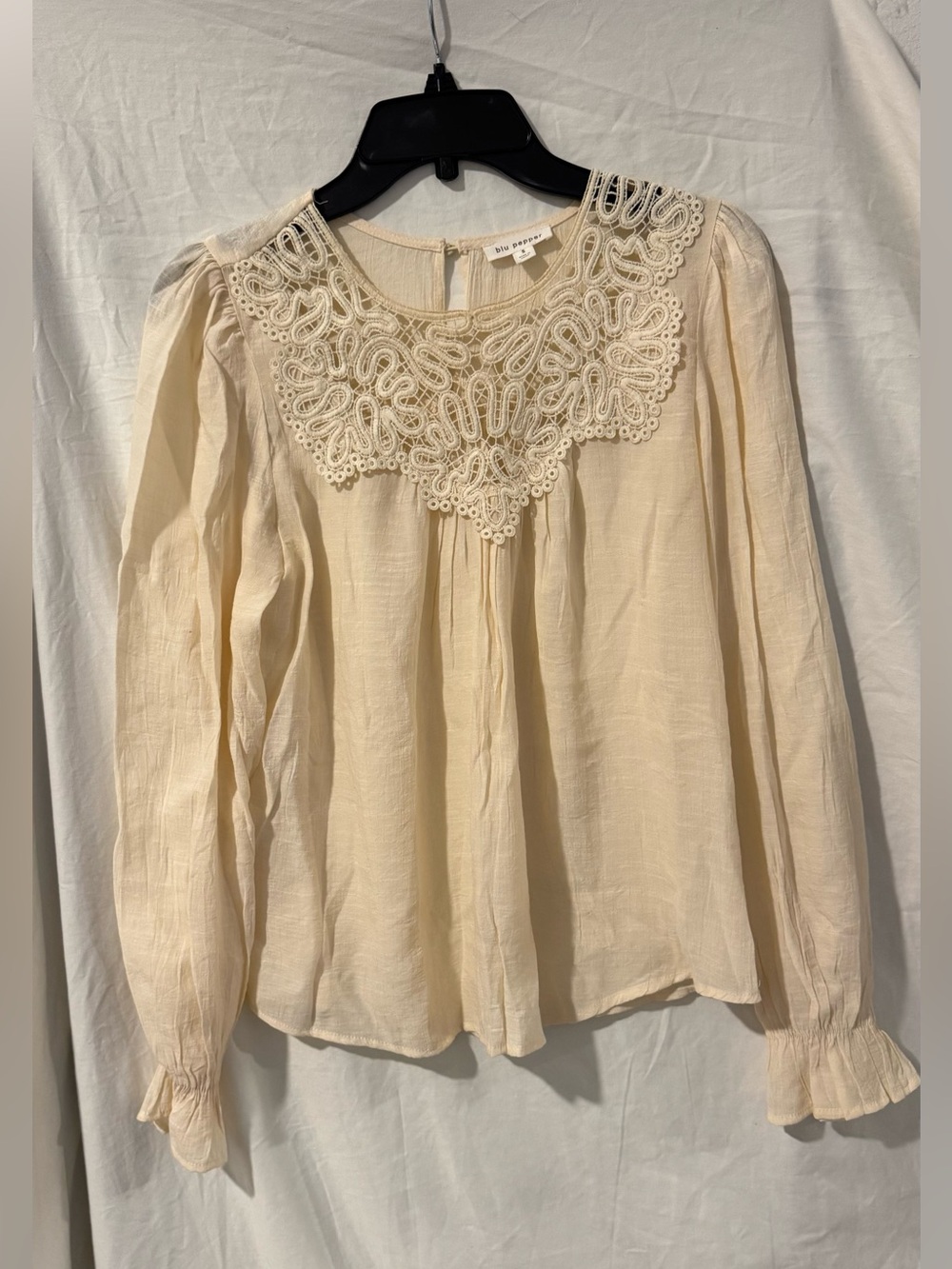 Blu Pepper Cream Crochet Long Sleeve Blouse